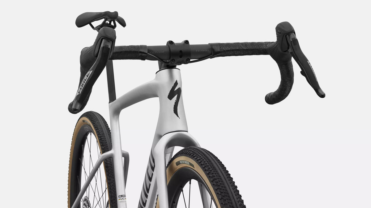 2027 Specialized Crux 5 Expert - SRAM Force XPLR - Shadow Silver/Obsidian Metallic